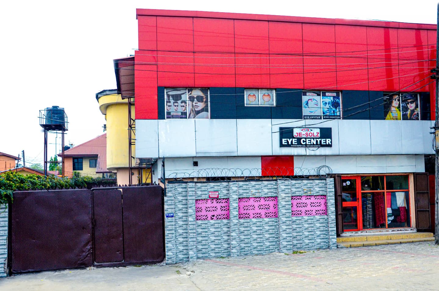 JE-SOLZ Eye Center